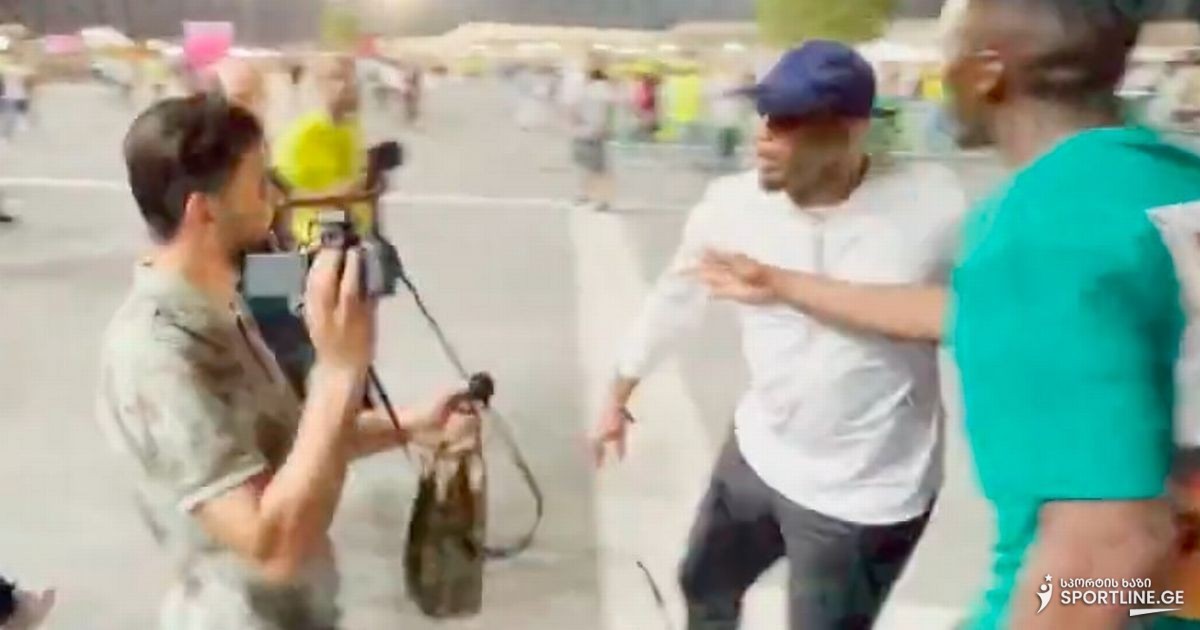 VIDEO: 'გაბრაზდა და გულშემატკივარს დაარტყა' - სამუელ ეტოს ქმედებამ მთელი საფეხბურთო მედია მოიცვა