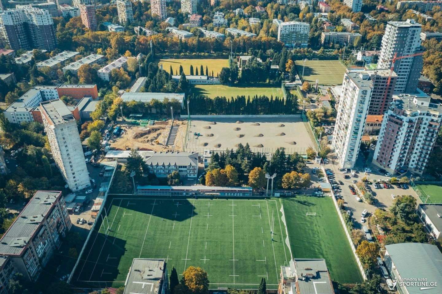 "ავაზას" ტერიტორიაზე საფეხბურთო ცენტრის მშენებლობა მიმდინარეობს