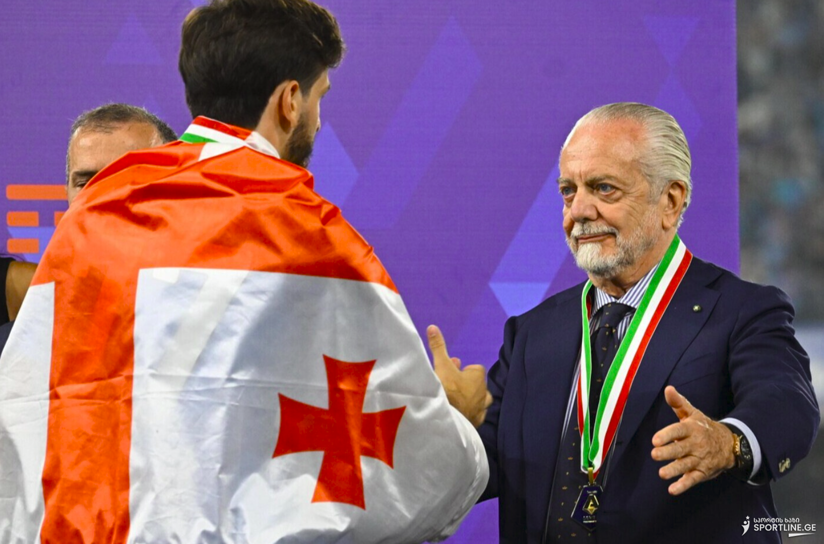 ნაპოლის საჩემპიონო ვახშამზე ლაურენტისმა კვარაცხელიაზე ისაუბრა