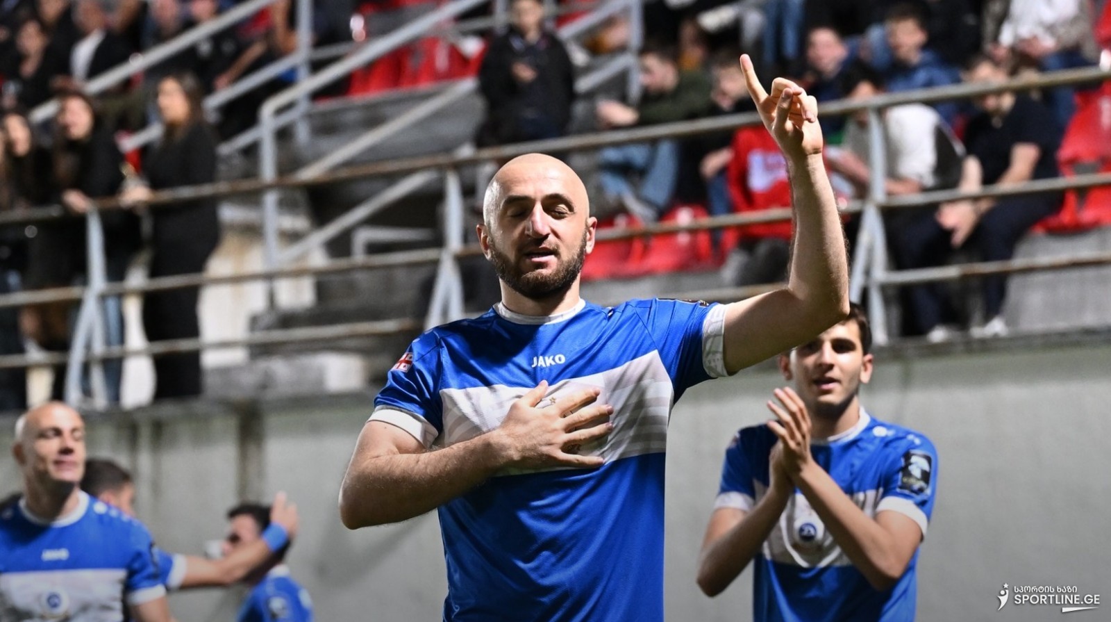 ტური 14: დაძაბულობა, ბოლო წუთების დრამა, სადებიუტო გოლები